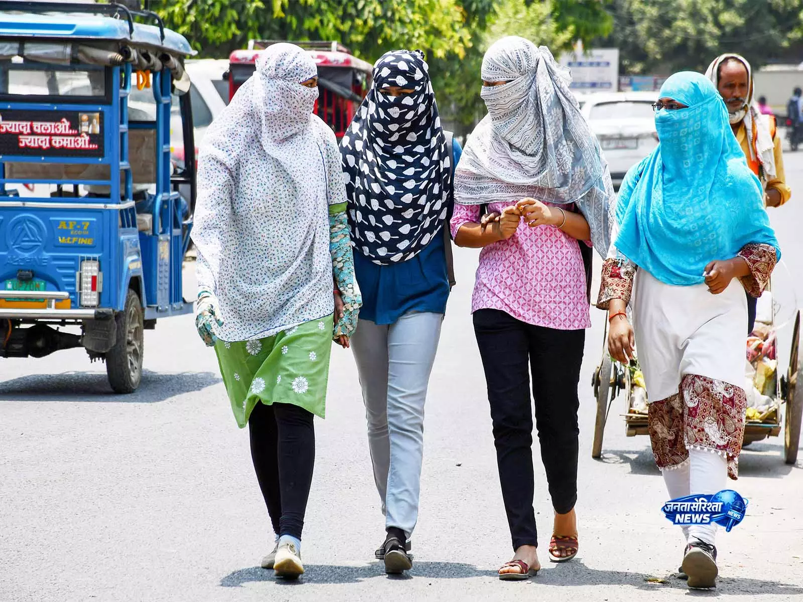 बारिश, बर्फबारी और ओलावृष्टि से पहले हिमाचल में लू का अलर्ट: IMD बारिश, बर्फबारी और ओलावृष्टि से पहले हिमाचल में लू का अलर्ट: IMD