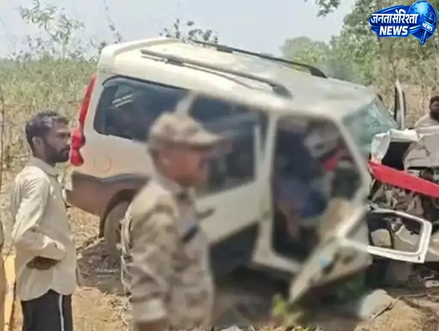 नेशनल हाईवे-30 पर तेज रफ्तार स्कॉर्पियो पेड़ से टकराई, चालक की मौत नेशनल हाईवे-30 पर तेज रफ्तार स्कॉर्पियो पेड़ से टकराई, चालक की मौत