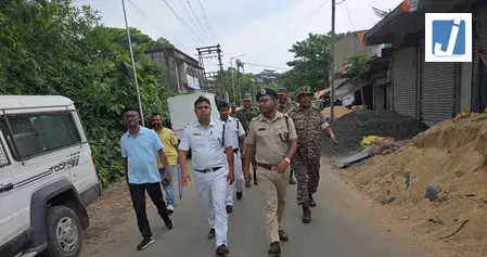 कोलकाता पुलिस ने ड्यूटी पर तैनात कर्मियों के लिए वर्दी पहनना अनिवार्य किया कोलकाता पुलिस ने ड्यूटी पर तैनात कर्मियों के लिए वर्दी पहनना अनिवार्य किया