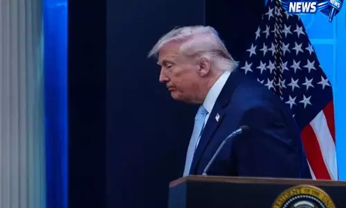Trump ने कैंप डेविड को टाला, ईरानी ठिकानों पर अमेरिकी हमले के बाद मौसम पर व्हाइट हाउस कैबिनेट बैठक बुलाई Trump ने कैंप डेविड को टाला, ईरानी ठिकानों पर अमेरिकी हमले के बाद मौसम पर व्हाइट हाउस कैबिनेट बैठक बुलाई