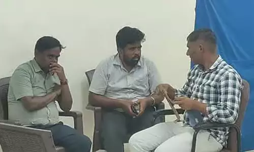 Namakkal डीड्स रजिस्ट्री ऑफिस में रिश्वतखोरी के आरोप में रजिस्ट्रार और असिस्टेंट गिरफ्तार