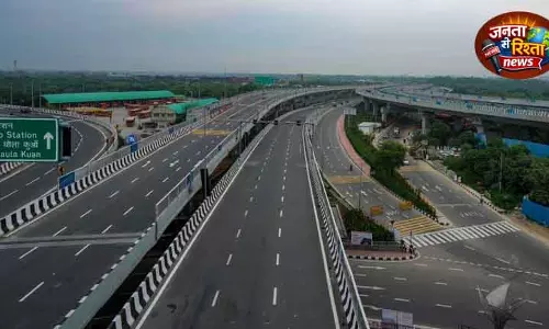 Delhi-गुरुग्राम ट्रैफिक जाम कम करने के लिए द्वारका एक्सप्रेसवे को बढ़ाने का प्रस्ताव Delhi-गुरुग्राम ट्रैफिक जाम कम करने के लिए द्वारका एक्सप्रेसवे को बढ़ाने का प्रस्ताव