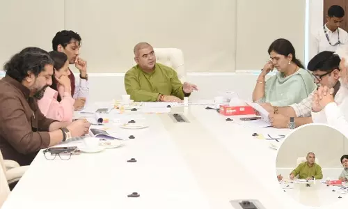 Maharashtra सरकार करेगी पद्म अवॉर्ड 2027 के लिए योग्य व्यक्तियों की सिफारिश Maharashtra सरकार करेगी पद्म अवॉर्ड 2027 के लिए योग्य व्यक्तियों की सिफारिश