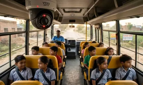 Chandigarh: स्कूल बसों और कैंपस में सीसीटीवी सिस्टम लगाने के आदेश Chandigarh: स्कूल बसों और कैंपस में सीसीटीवी सिस्टम लगाने के आदेश