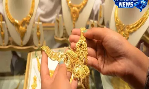Senco Gold ने चौथी तिमाही में 151% PAT वृद्धि के साथ ₹156.9 करोड़ का मुनाफा किया दर्ज Senco Gold ने चौथी तिमाही में 151% PAT वृद्धि के साथ ₹156.9 करोड़ का मुनाफा किया दर्ज
