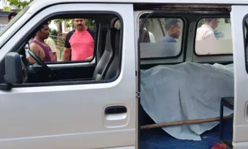 गरियाबंद के होटल में महिला की हत्या गरियाबंद के होटल में महिला की हत्या