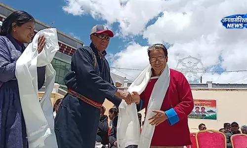Leh में जनसभा, 24 सितंबर आंदोलन में मारे गए चार युवकों को श्रद्धांजलि Leh में जनसभा, 24 सितंबर आंदोलन में मारे गए चार युवकों को श्रद्धांजलि