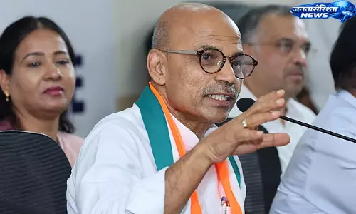 NEET पेपर लीक पर मंत्री शरण प्रकाश पाटिल का बयान, केंद्र से मुआवजे की मांग NEET पेपर लीक पर मंत्री शरण प्रकाश पाटिल का बयान, केंद्र से मुआवजे की मांग