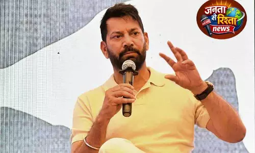 Amritsar जसबीर जस्सी ने हनी सिंह की नियुक्ति पर उठाए सवाल Amritsar जसबीर जस्सी ने हनी सिंह की नियुक्ति पर उठाए सवाल