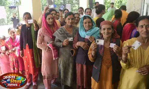 Himachal: प्रॉक्सी वोटिंग के आरोप से मंडी में विवाद