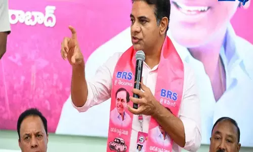 K. T. Rama Rao ने बारिश से प्रभावित किसानों के समर्थन में BRS कार्यकर्ताओं से आगे आने की अपील, MSP खरीद की मांग उठाई K. T. Rama Rao ने बारिश से प्रभावित किसानों के समर्थन में BRS कार्यकर्ताओं से आगे आने की अपील, MSP खरीद की मांग उठाई