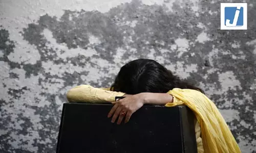 नाबालिग को बंधक बनाकर किया दुष्कर्म, स्वास्थ्य विभाग का सरकारी कर्मचारी निकला आरोपी