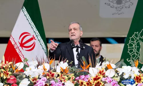 Iranian राष्ट्रपति पेज़ेश्कियन ने खतरे के सामने मुस्लिम एकता का आह्वान किया Iranian राष्ट्रपति पेज़ेश्कियन ने खतरे के सामने मुस्लिम एकता का आह्वान किया