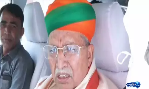 बिहार SIR पर सुप्रीम कोर्ट के फैसले के बाद अर्जुन राम मेघवाल का बयान बिहार SIR पर सुप्रीम कोर्ट के फैसले के बाद अर्जुन राम मेघवाल का बयान