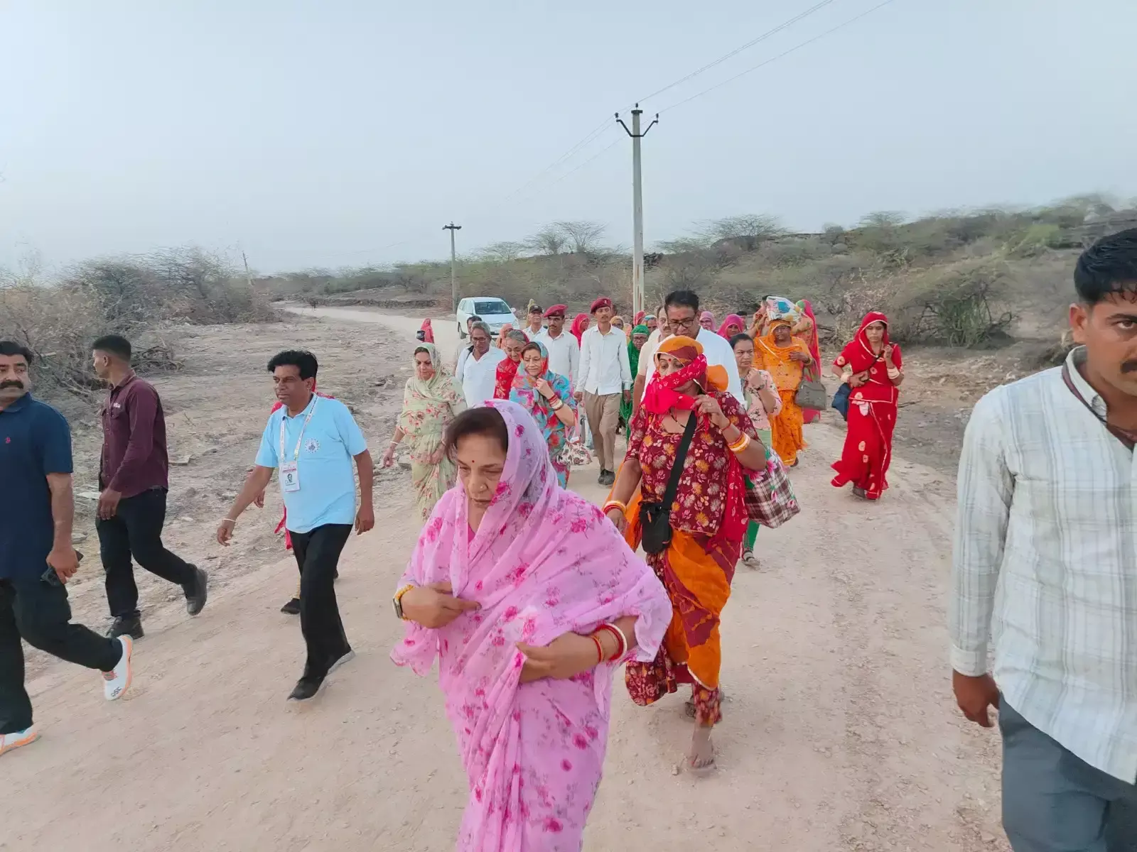 Jodhpur: भोगिशैल परिक्रमा में भक्तों का भजन-कीर्तन और श्रद्धा का संगम Jodhpur: भोगिशैल परिक्रमा में भक्तों का भजन-कीर्तन और श्रद्धा का संगम