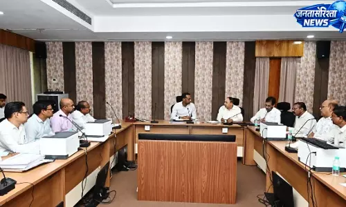 लोक निर्माण विभाग के सचिव ने निर्माणाधीन पुलों के कार्यों की प्रगति की समीक्षा की