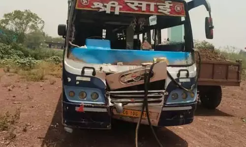 तेज रफ्तार बस की टक्कर से बाइक सवार की मौत, ASP के चाचा थे मृतक तेज रफ्तार बस की टक्कर से बाइक सवार की मौत, ASP के चाचा थे मृतक
