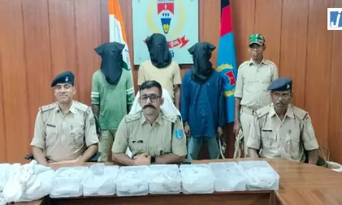 Lover murder: प्रेमी जोड़े की हत्या के मामले का खुलासा, मुख्य आरोपी सहित तीन गिरफ्तार Lover murder: प्रेमी जोड़े की हत्या के मामले का खुलासा, मुख्य आरोपी सहित तीन गिरफ्तार