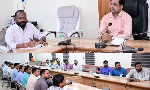 प्रमुख सचिव सोनमणि बोरा ने बदहाल आश्रम व्यवस्था पर जताई सख्त नाराजगी