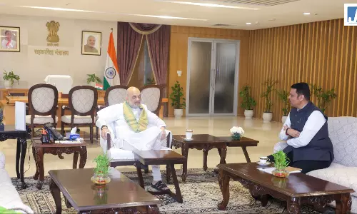 महाराष्ट्र के मुख्यमंत्री देवेंद्र फडणवीस ने गृह मंत्री अमित शाह से की मुलाकात महाराष्ट्र के मुख्यमंत्री देवेंद्र फडणवीस ने गृह मंत्री अमित शाह से की मुलाकात