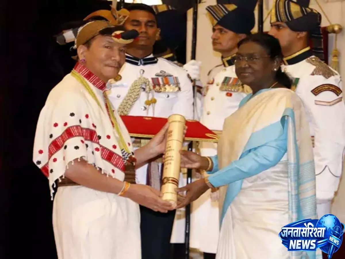 Itanagar: समाज सेवा और न्यीशी संस्कृति के संरक्षण में योगदान के लिए तेची गुबिन को पद्म श्री सम्मान Itanagar: समाज सेवा और न्यीशी संस्कृति के संरक्षण में योगदान के लिए तेची गुबिन को पद्म श्री सम्मान
