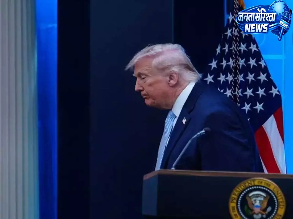 Trump ने कैंप डेविड को टाला, ईरानी ठिकानों पर अमेरिकी हमले के बाद मौसम पर व्हाइट हाउस कैबिनेट बैठक बुलाई Trump ने कैंप डेविड को टाला, ईरानी ठिकानों पर अमेरिकी हमले के बाद मौसम पर व्हाइट हाउस कैबिनेट बैठक बुलाई