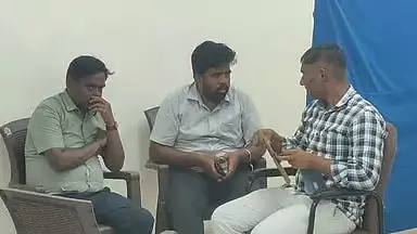 Namakkal डीड्स रजिस्ट्री ऑफिस में रिश्वतखोरी के आरोप में रजिस्ट्रार और असिस्टेंट गिरफ्तार Namakkal डीड्स रजिस्ट्री ऑफिस में रिश्वतखोरी के आरोप में रजिस्ट्रार और असिस्टेंट गिरफ्तार