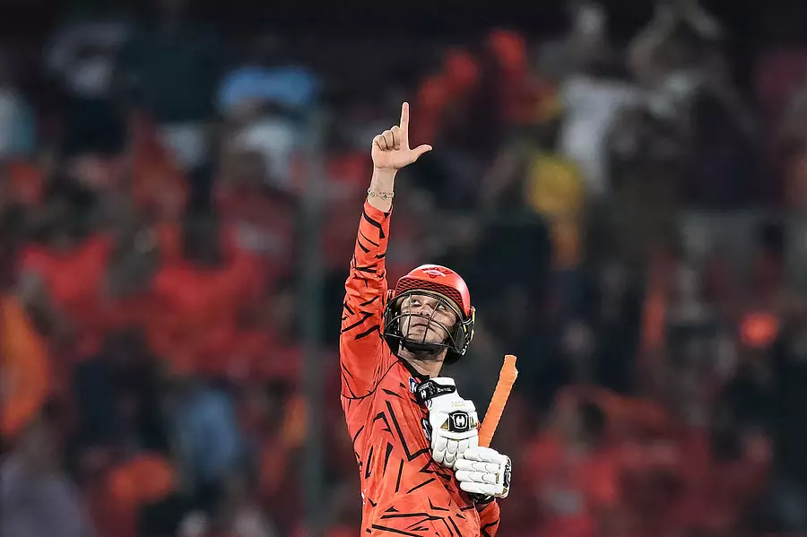 SRH vs RR : मुल्लांपुर में धमाकेदार भिड़ंत, आक्रामक बैटिंग पर सबकी नजर SRH vs RR : मुल्लांपुर में धमाकेदार भिड़ंत, आक्रामक बैटिंग पर सबकी नजर