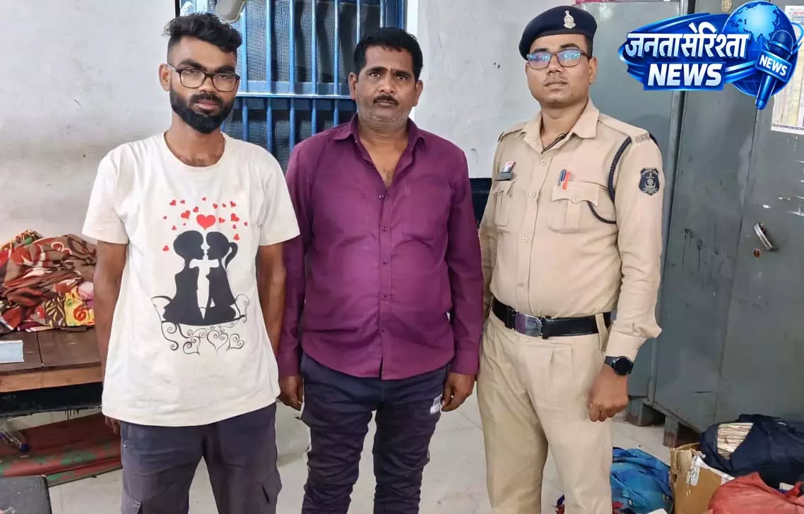 चोरी की ई-रिक्शा बेचने निकले दो आरोपी गिरफ्तार, उर्स मेला चोरी कांड का खुलासा चोरी की ई-रिक्शा बेचने निकले दो आरोपी गिरफ्तार, उर्स मेला चोरी कांड का खुलासा