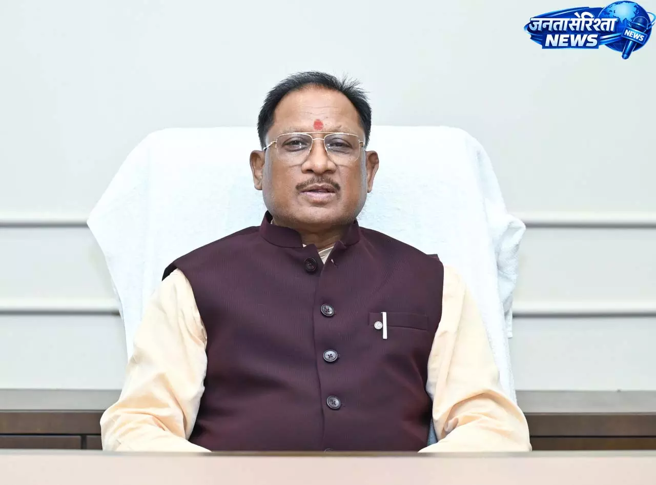 वीर सावरकर की जयंती पर मुख्यमंत्री विष्णुदेव साय ने किया नमन वीर सावरकर की जयंती पर मुख्यमंत्री विष्णुदेव साय ने किया नमन