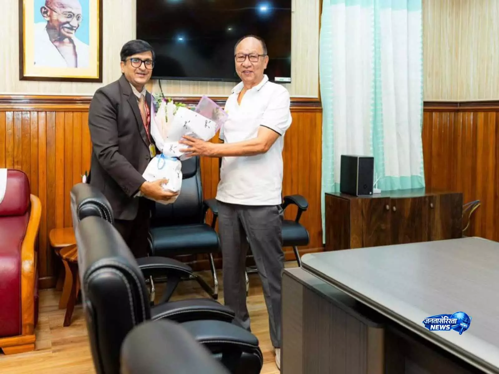 DoNER मंत्रालय ने मणिपुर की विकास पहलों के प्रति अपने समर्थन की पुनः पुष्टि की DoNER मंत्रालय ने मणिपुर की विकास पहलों के प्रति अपने समर्थन की पुनः पुष्टि की