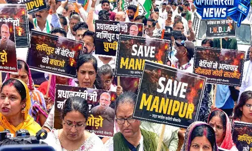 Manipur कवरेज के 27 साल पूरे होने पर संगाई एक्सप्रेस ने पुराने विवाद में ‘नए झूठ’ उजागर किए Manipur कवरेज के 27 साल पूरे होने पर संगाई एक्सप्रेस ने पुराने विवाद में ‘नए झूठ’ उजागर किए