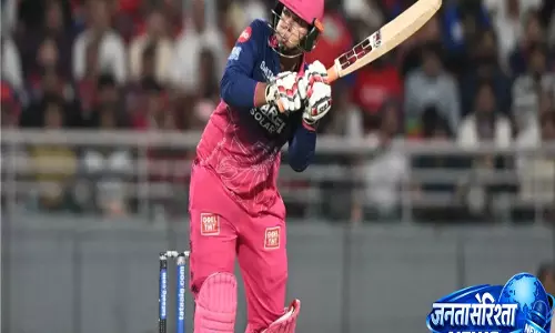 IPL 2026 में वैभव सूर्यवंशी की जर्सी का जबरदस्त क्रेज, RR स्टार ने लोकप्रियता में धोनी-कोहली-रोहित को भी पीछे छोड़ा