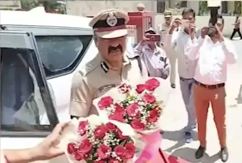 Ajmer: क्राइम ट्रेंड का अध्ययन कर डीजीपी को भेजी जाएगी विस्तृत रिपोर्ट Ajmer: क्राइम ट्रेंड का अध्ययन कर डीजीपी को भेजी जाएगी विस्तृत रिपोर्ट