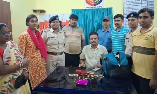 East Medinipur: पांसकुड़ा जीआरपी ने लापता बच्ची को सुरक्षित बरामद किया East Medinipur: पांसकुड़ा जीआरपी ने लापता बच्ची को सुरक्षित बरामद किया
