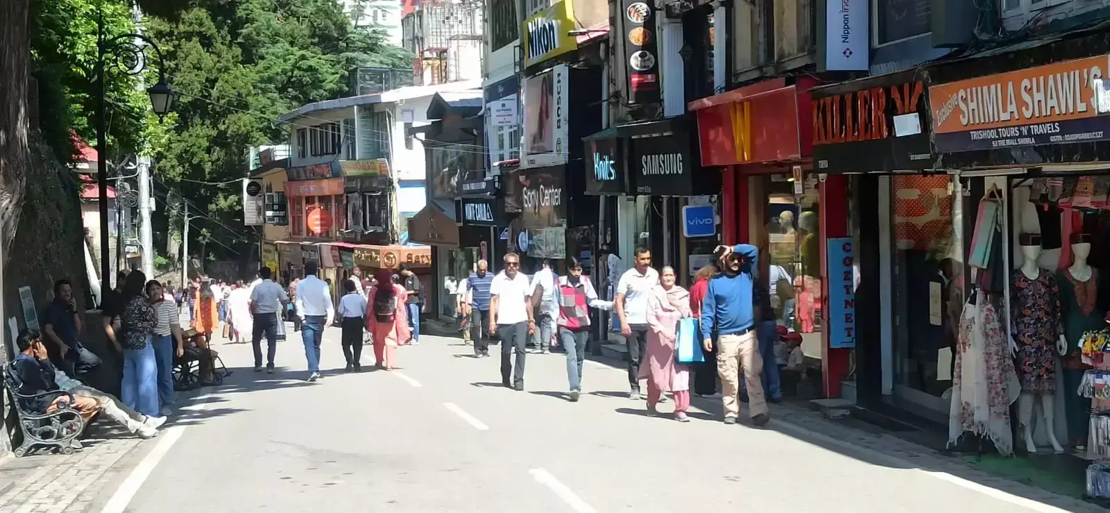 Shimla: हिमाचल में मौसम विभाग का अलर्ट, कई इलाकों में आंधी और बारिश की संभावना Shimla: हिमाचल में मौसम विभाग का अलर्ट, कई इलाकों में आंधी और बारिश की संभावना