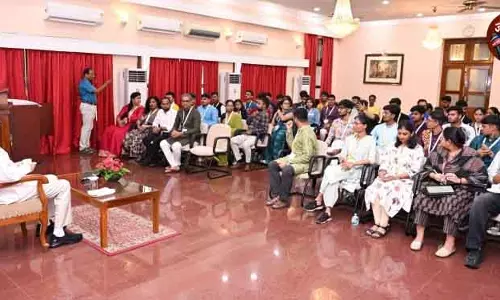 Bhubaneswar लोगों में जागरूकता पैदा करने में युवाओं की भूमिका अहम: राज्यपाल