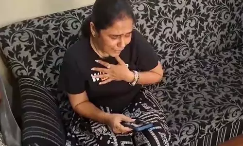 लॉ छात्रा को चाकू मारकर उतारा मौत के घाट, युवक गिरफ्तार लॉ छात्रा को चाकू मारकर उतारा मौत के घाट, युवक गिरफ्तार
