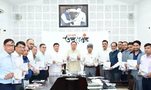 Dehradun: मुख्यमंत्री धामी ने सौर जागरूकता अभियान को बताया जरूरी पहल Dehradun: मुख्यमंत्री धामी ने सौर जागरूकता अभियान को बताया जरूरी पहल