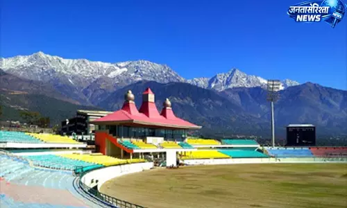 धर्मशाला स्टेडियम में लेजर शो, आतिशबाजी से बनी रोमांचक शाम