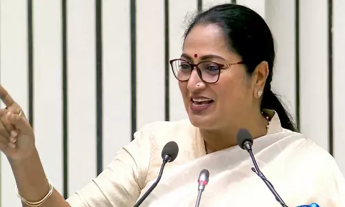 Delhi स्कूलों में स्वच्छता और मासिक स्वास्थ्य सुधार के लिए नई पहल, जल्द शुरू होगी हेल्पलाइन