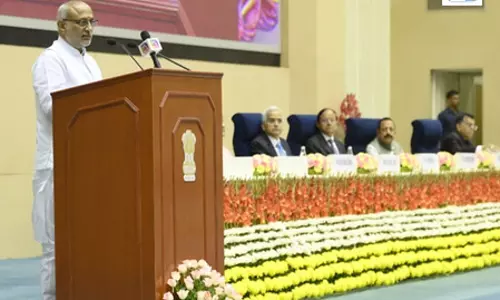 उपराष्ट्रपति सीपी राधाकृष्णन की शुक्रवार से कर्नाटक, गोवा और केरल की तीन-दिवसीय यात्रा उपराष्ट्रपति सीपी राधाकृष्णन की शुक्रवार से कर्नाटक, गोवा और केरल की तीन-दिवसीय यात्रा