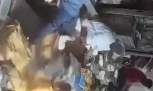 मौत का करंट: मीट की दुकान पर 25 वर्षीय युवक की करंट लगने से मौत