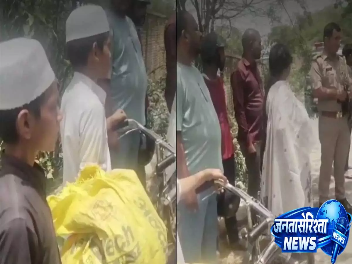 UP: गाजियाबाद में नदी में मांस फेंकने के आरोप में 3 गिरफ्तार, मेयर ने नाबालिगों पर लगाया आरोप UP: गाजियाबाद में नदी में मांस फेंकने के आरोप में 3 गिरफ्तार, मेयर ने नाबालिगों पर लगाया आरोप