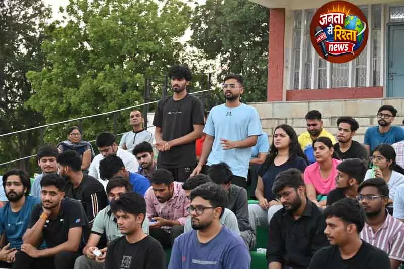 NIT-Kurukshetra डायरेक्टर ने खिलाड़ियों से की चर्चा NIT-Kurukshetra डायरेक्टर ने खिलाड़ियों से की चर्चा
