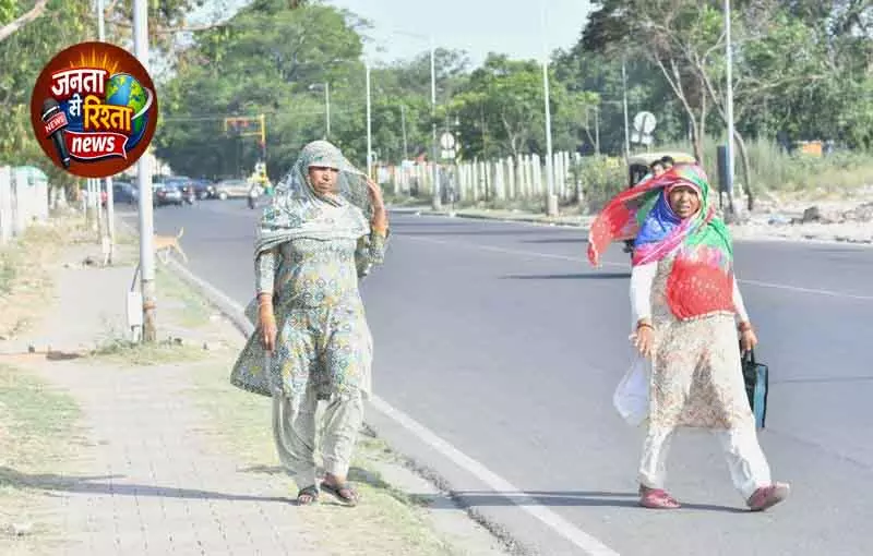 गुरुवार से Chandigarh, पंजाब, हरियाणा में भारी बारिश और ओले गिरने की संभावना गुरुवार से Chandigarh, पंजाब, हरियाणा में भारी बारिश और ओले गिरने की संभावना