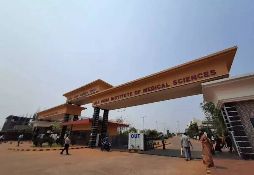 ओडिशा में इबोला अलर्ट, AIIMS को निर्देश ओडिशा में इबोला अलर्ट, AIIMS को निर्देश