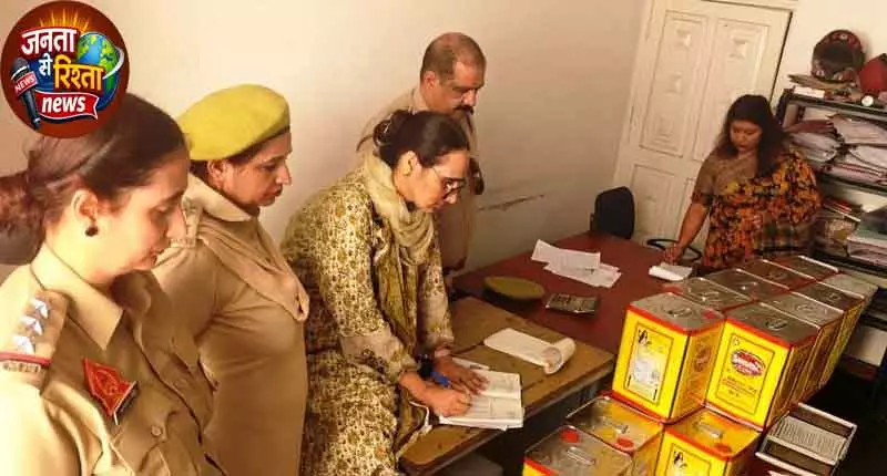 Jammu में तेल मिल का स्टॉक गड़बड़ियों के चलते ज़ब्त किया गया Jammu में तेल मिल का स्टॉक गड़बड़ियों के चलते ज़ब्त किया गया