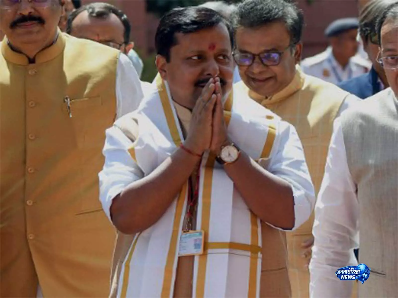 BJP में बड़ा संगठनात्मक फेरबदल, 4 राज्यों में नए प्रदेश अध्यक्ष नियुक्त BJP में बड़ा संगठनात्मक फेरबदल, 4 राज्यों में नए प्रदेश अध्यक्ष नियुक्त