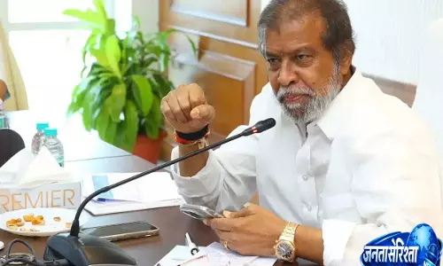 Telangana : इंस्टीट्यूट ऑफ मेडिकल साइंसेज में पुरुष और महिला डॉक्टरों के लिए अलग-अलग हॉस्टल होंगे Telangana : इंस्टीट्यूट ऑफ मेडिकल साइंसेज में पुरुष और महिला डॉक्टरों के लिए अलग-अलग हॉस्टल होंगे